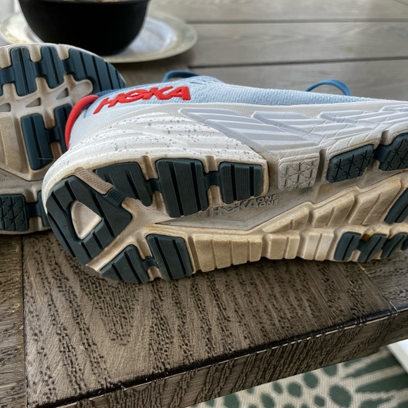 Hoka Light Blue Running Shoes with Coral Accents Size 7 - Picture 10 of 10